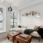 Lysthuset Den Lille - Authentic Wodden House Bergen