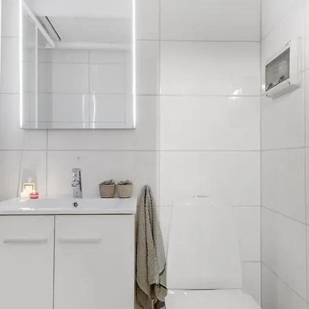 Lysthuset Den Lille - Authentic Wodden House *